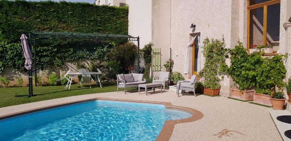 Studio-Mezzanine Dans Villa Cagnes-sur-Mer Exterior foto